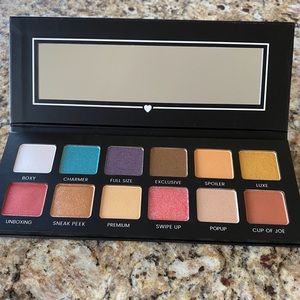 Boxy Charm Hello, Charmer Eyeshadow Palette